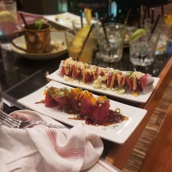 Three's Bar & Grill - Warm sushi and stacked empty plates and cups that sat for 30 plus minutes. - Asian Fusion Near Me - Kihei, Hawaii