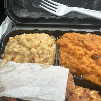 Vibes Southern Cuisine - Food Trucks Near Me - Upper Marlboro, Maryland Vibes Southern Cuisine - Food Trucks Near Me - Upper Marlboro, Maryland