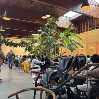 La Forêt - Coffee & Tea Near Me - Burnaby, British Columbia