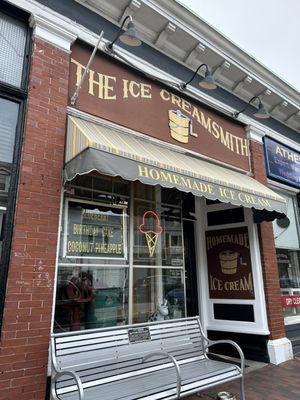 The Ice Creamsmith by null