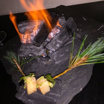Alinea - Hamachi - New American Near Me - Chicago, Illinois