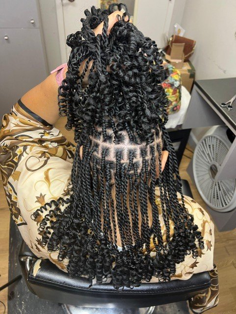 BD Braids Logo