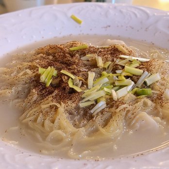 翠華餐廳 - Shrimp wonton noodle soup - Hong Kong Style Cafe Near Me - Hong Kong, HK 翠華餐廳 - Shrimp wonton noodle soup - Hong Kong Style Cafe Near Me - Hong Kong, HK