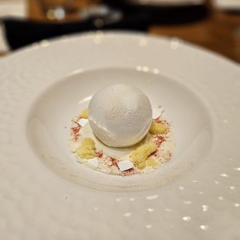 Kiu Japanese Restaurant - Amazake earl Grey raspberry snowball - Japanese Near Me - Markham, Ontario Kiu Japanese Restaurant - Amazake earl Grey raspberry snowball - Japanese Near Me - Markham, Ontario