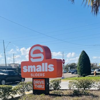 Smalls Sliders - Signage near the road - New American Near Me - Clearwater, Florida Smalls Sliders - Signage near the road - New American Near Me - Clearwater, Florida