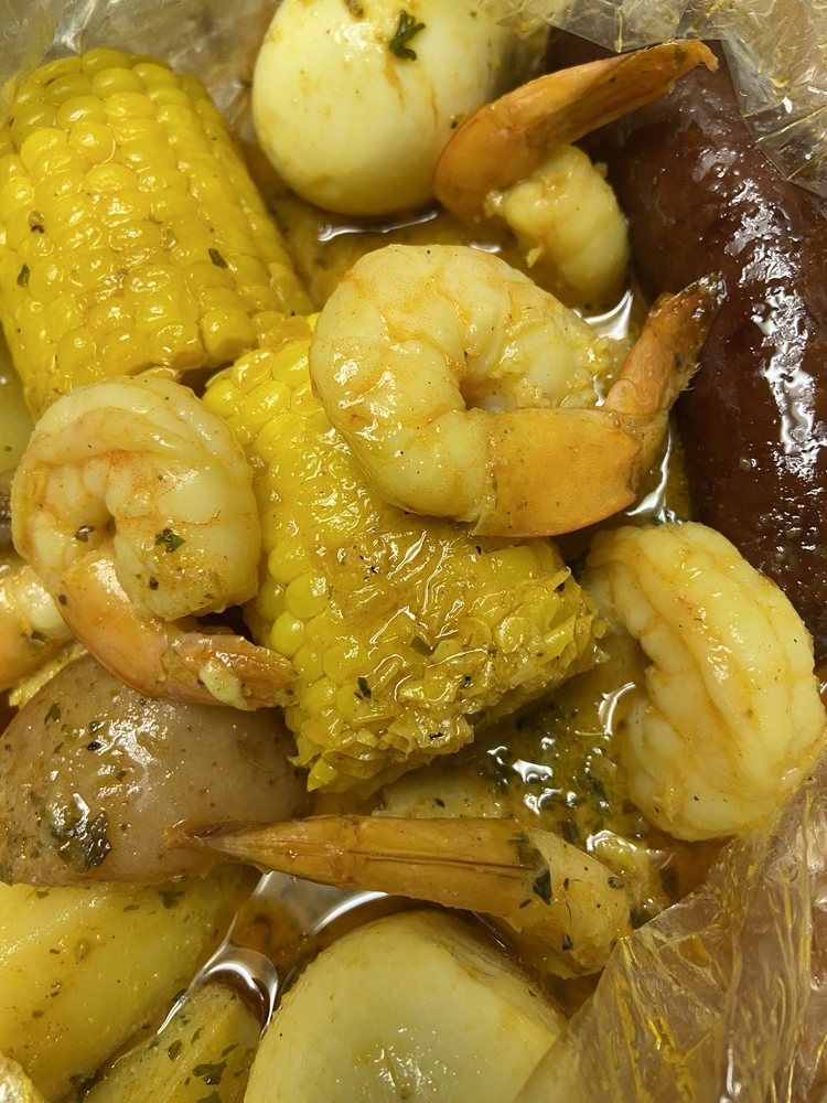 THE SEAFOOD SPOT Updated August 2024 601 Walnut St, Gadsden