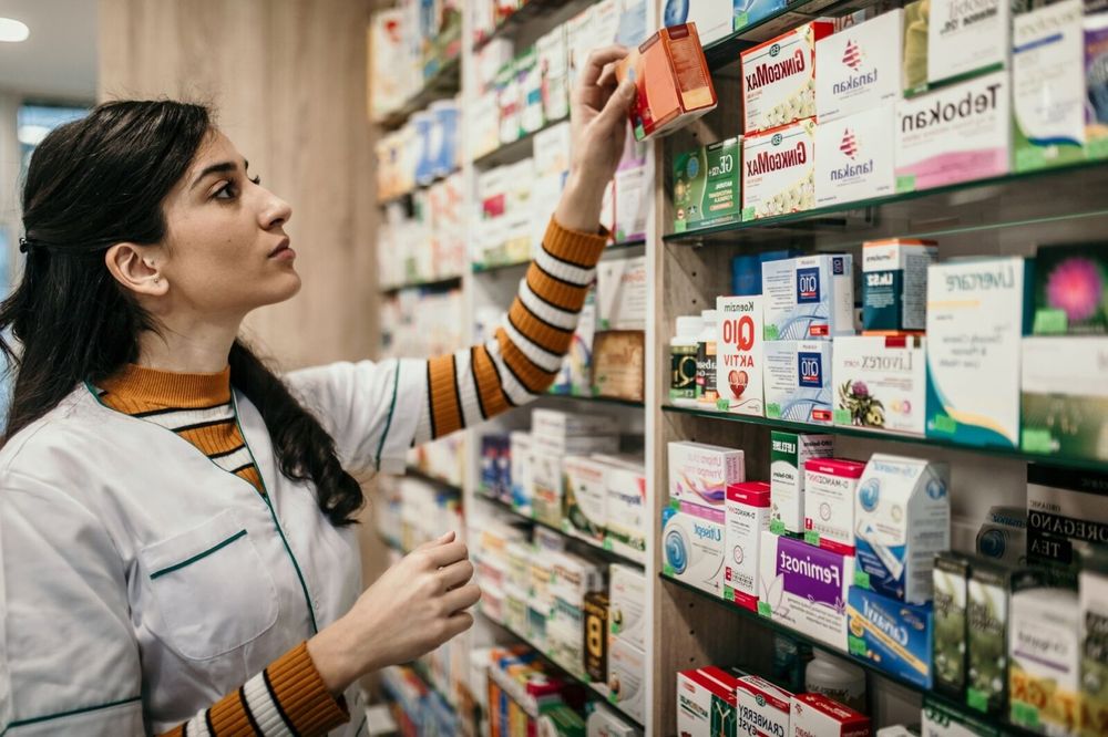 XPRESS LANE PHARMACY Updated August 2024 99 Nassau St, New York