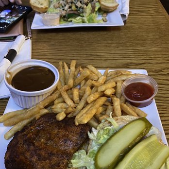 Station House Pub & Grill - Blackened chicken burger and hot chicken salad - Bars Near Me - Aldergrove, British Columbia Station House Pub & Grill - Blackened chicken burger and hot chicken salad - Bars Near Me - Aldergrove, British Columbia