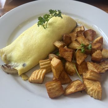 Perfect Brunch Bros - 19. House Omelette - Breakfast & Brunch Near Me - Chicago, Illinois Perfect Brunch Bros - 19. House Omelette - Breakfast & Brunch Near Me - Chicago, Illinois