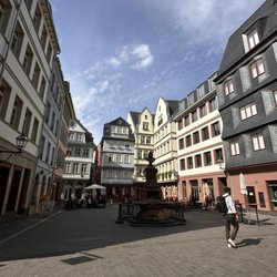 Feinkostmetzgerei Dey - Nearby buildings