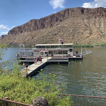 Dolly Steamboat - Ramp before boarding the boat - Boat Charters Near Me - Apache Junction, Arizona