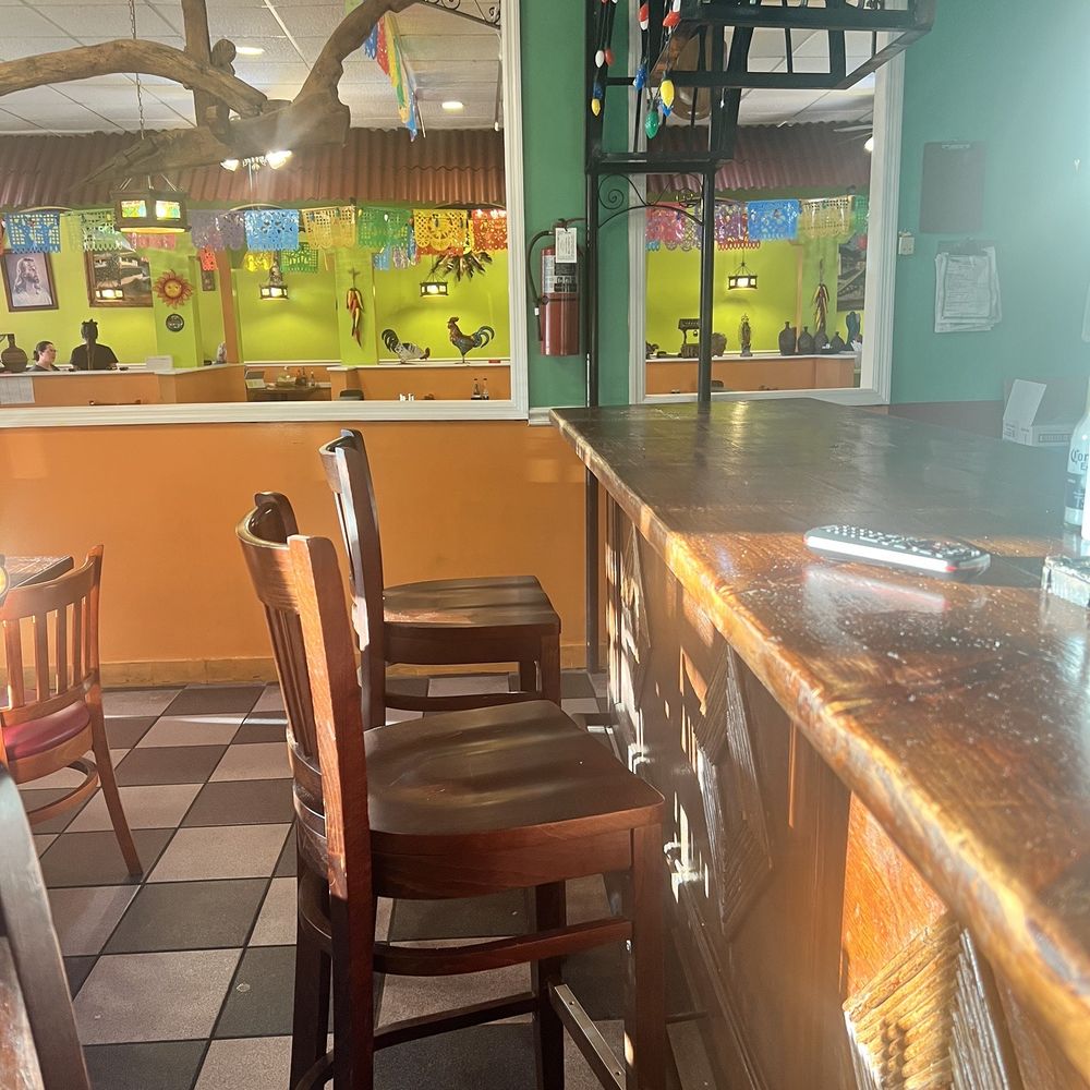 Dos Botellas - Mexican Near Me - Birmingham, Alabama