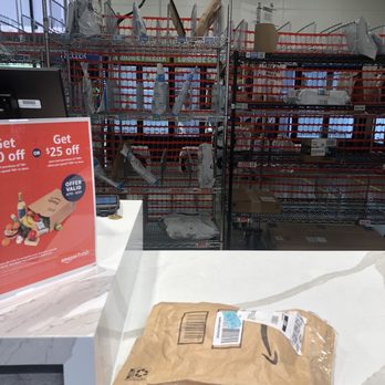Amazon Fresh - Returning some wedding stuff that we did not need. Thank God Amazon returns are everywhere. - Grocery Near Me - Whittier, California