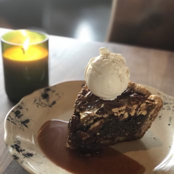 Haywire - Bourbon pecan pie - New American Near Me - Plano, Texas