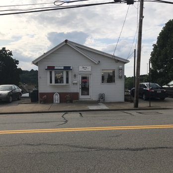 Art's Barber Shop - Arts Barbershop - Barbers Near Me - Greensburg, Pennsylvania Art's Barber Shop - Arts Barbershop - Barbers Near Me - Greensburg, Pennsylvania