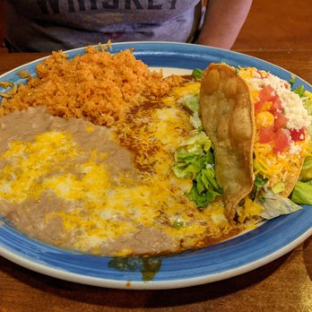 Roberto's Cafe - Taco/ enchilada combo plate. Rice and beans were amazing. - Mexican Near Me - Mammoth Lakes, California