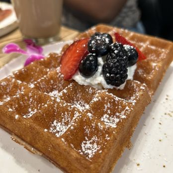 BB Cafe & Catering - Belgian Waffles - Cafes Near Me - Burbank, California BB Cafe & Catering - Belgian Waffles - Cafes Near Me - Burbank, California