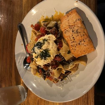 Liberty Bar & Restaurant - Pasta with salmon - Cocktail Bars Near Me - Tallahassee, Florida Liberty Bar & Restaurant - Pasta with salmon - Cocktail Bars Near Me - Tallahassee, Florida