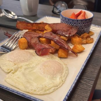 Noah's Kitchen - Noah's ark - Breakfast & Brunch Near Me - Louisville, Kentucky Noah's Kitchen - Noah's ark - Breakfast & Brunch Near Me - Louisville, Kentucky