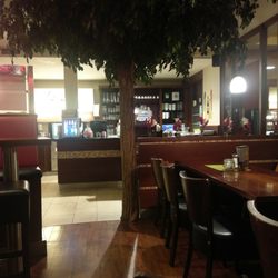 Happy Food Restaurants - Innenansicht