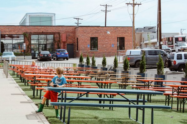 Deep Roots Winery & Bistro - RiNo by null