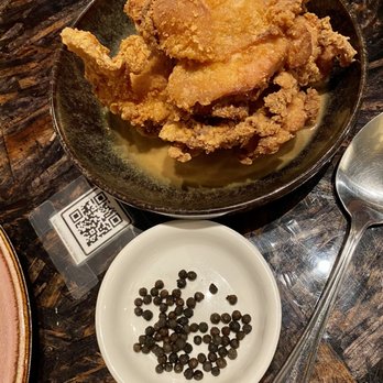 XO Restaurant - Adobo fried chicken. Amazing fried chicken. And edible peppercorn! - Asian Fusion Near Me - Honolulu, Hawaii XO Restaurant - Adobo fried chicken. Amazing fried chicken. And edible peppercorn! - Asian Fusion Near Me - Honolulu, Hawaii