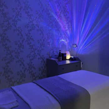 Massage Etoile - Massage Room - Massage Near Me - Atlanta, Georgia