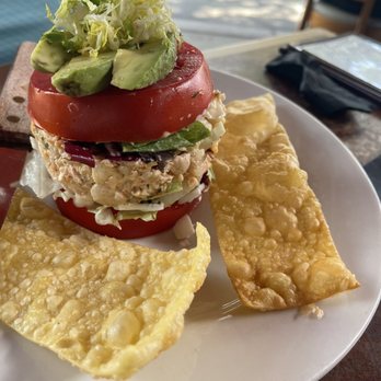 Brick Restaurant - Seafood tower - New American Near Me - Jacksonville, Florida
