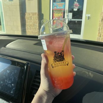 Daboba - Fort Worth - Shooting star with strawberry popping pearls - Bubble Tea Near Me - Fort Worth, Texas