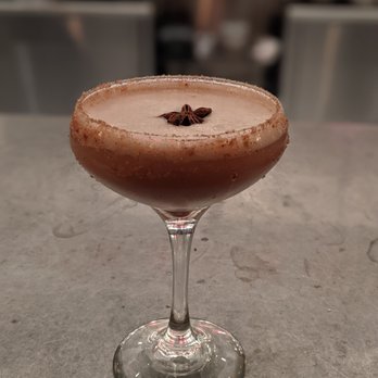 etch - Cocktail - New American Near Me - Nashville, Tennessee
