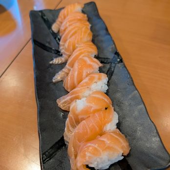 Daisho Sushi Lounge - Salmon nigiri (falling apart) - Sushi Bars Near Me - Las Vegas, Nevada Daisho Sushi Lounge - Salmon nigiri (falling apart) - Sushi Bars Near Me - Las Vegas, Nevada