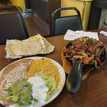 3 Hermanos Taqueria - Asada Fajitas - Mexican Near Me - Lincoln, California 3 Hermanos Taqueria - Asada Fajitas - Mexican Near Me - Lincoln, California