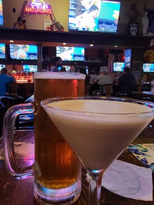 Hooligan's Sports Bar by null