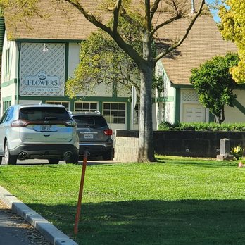East Lawn - Mortuary Services Near Me - Sacramento, California East Lawn - Mortuary Services Near Me - Sacramento, California