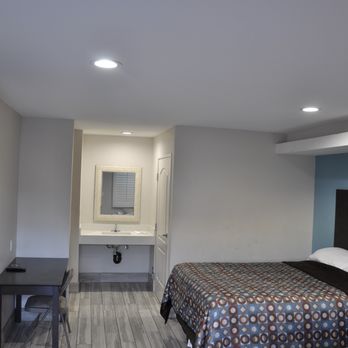 Clover Motel - Hotels Near Me - Lynwood, California Clover Motel - Hotels Near Me - Lynwood, California