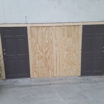 Speedy's Termite Control - Termite damaged wood removal and wood replacement by Speedy's Termite Control. - Pest Control Near Me - Norwalk, California Speedy's Termite Control - Termite damaged wood removal and wood replacement by Speedy's Termite Control. - Pest Control Near Me - Norwalk, California
