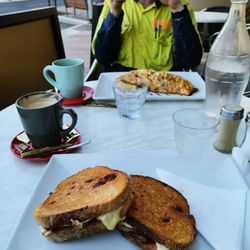 Safavi - Rustic Sandwich