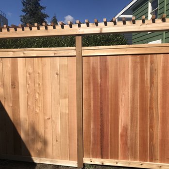 HelmCo Fences - Full Estate Cedar Fence with cedar trellis - Fences & Gates Near Me