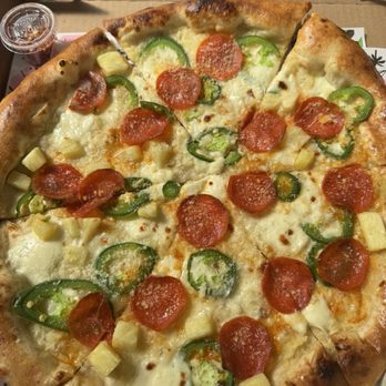 Pitfire Pizza - PINEAPPLE EXPRESS - Pizza Near Me - North Hollywood, California Pitfire Pizza - PINEAPPLE EXPRESS - Pizza Near Me - North Hollywood, California
