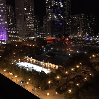 Cindy's Rooftop - New American Near Me - Chicago, Illinois