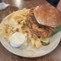 Walt's Pub and Grill