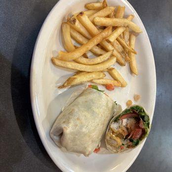Friendly's - $15 for this subpar crispy chicken wrap - Ice Cream & Frozen Yogurt Near Me - Enfield, Connecticut