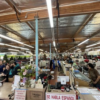 Redlands Thrift Store - Thrift Stores Near Me - Redlands, California Redlands Thrift Store - Thrift Stores Near Me - Redlands, California