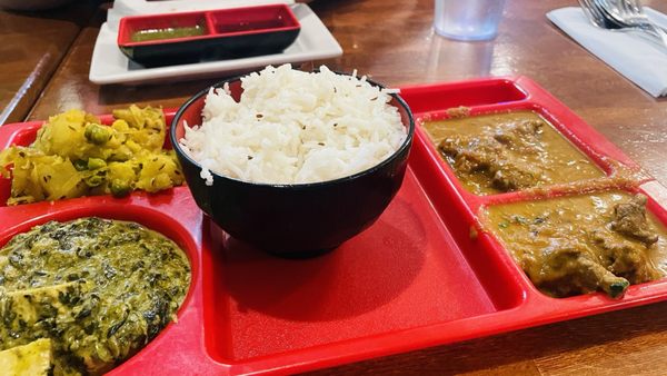 Vayal's Indian kitchen (RESTAURANT & CATERING) by null