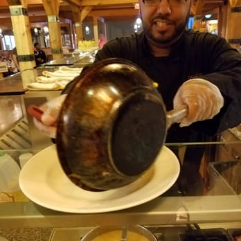Great Wolf Lodge - A wonderful, talent chef to make your omelette exquisite - Resorts Near Me - Scotrun, Pennsylvania