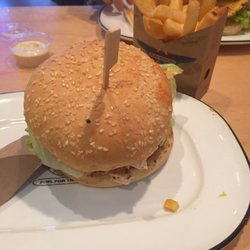 BurgerFuel Five Cross Roads - Nacho libre and fries!
