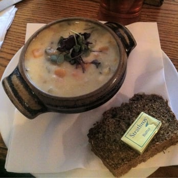 Curtin's Roadside Tavern - Seafood chowder - Gastropubs Near Me - Lisdoonvarna, CE