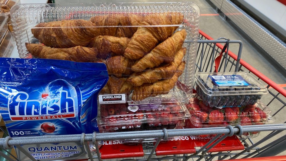 COSTCO WHOLESALE Updated October 2024 625 University Avenue