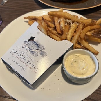 The Mayor's Table - truffle french fries - Seafood Near Me - Newport Beach, California The Mayor's Table - truffle french fries - Seafood Near Me - Newport Beach, California