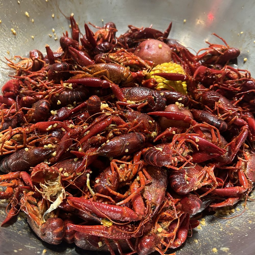 Overall Crawfish and Seafood - Dang even more trash. - Seafood Near Me - New Caney, Texas Overall Crawfish and Seafood - Dang even more trash. - Seafood Near Me - New Caney, Texas